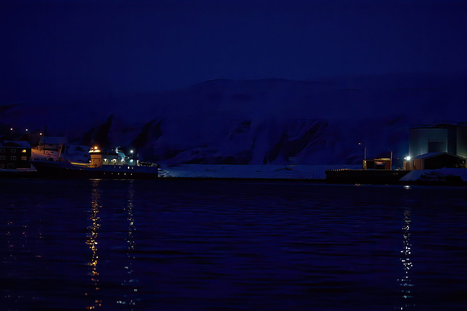 Hafen von Batsfjord, 4h morgens